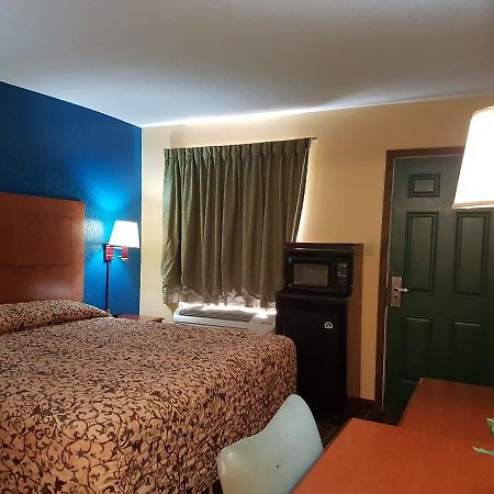 Executive Inn Victoria Exteriér fotografie