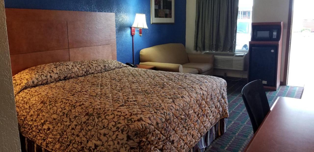 Executive Inn Victoria Exteriér fotografie
